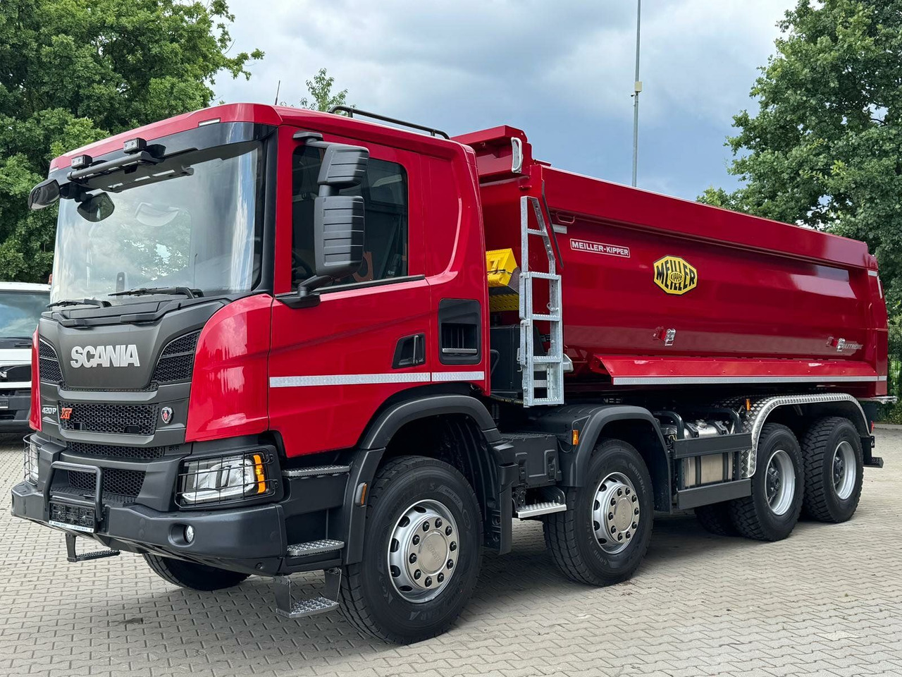 Scania P 420 8x4 Kipper Meiller Euro 6 - Ramenový nosič kontajnerov: obrázok 2 Scania P 420 8x4 Kipper Meiller Euro 6 - Ramenový nosič kontajnerov: obrázok 2