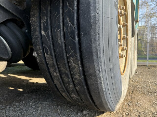 Schmitz Cargobull Sattelanhänger Kipphydraulik 3 ACHS - Náves sklápěcí: obrázok 3 Schmitz Cargobull Sattelanhänger Kipphydraulik 3 ACHS - Náves sklápěcí: obrázok 3