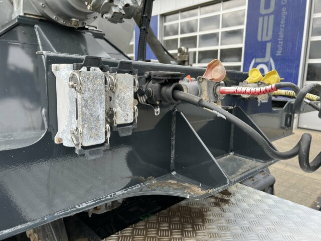 Schwing Stetter Betonmischer Auflieger 10 m³ - Náves s domiešavačom: obrázok 2 Schwing Stetter Betonmischer Auflieger 10 m³ - Náves s domiešavačom: obrázok 2