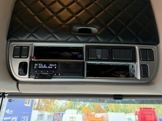 DAF XF480 FT 4x2 SZM Euro 6 ADR - Ťahač: obrázok 2 DAF XF480 FT 4x2 SZM Euro 6 ADR - Ťahač: obrázok 2