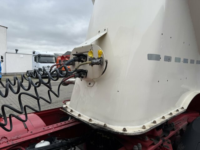 DAF XF480 FT 4x2 SZM Euro 6 ADR - Ťahač: obrázok 5 DAF XF480 FT 4x2 SZM Euro 6 ADR - Ťahač: obrázok 5