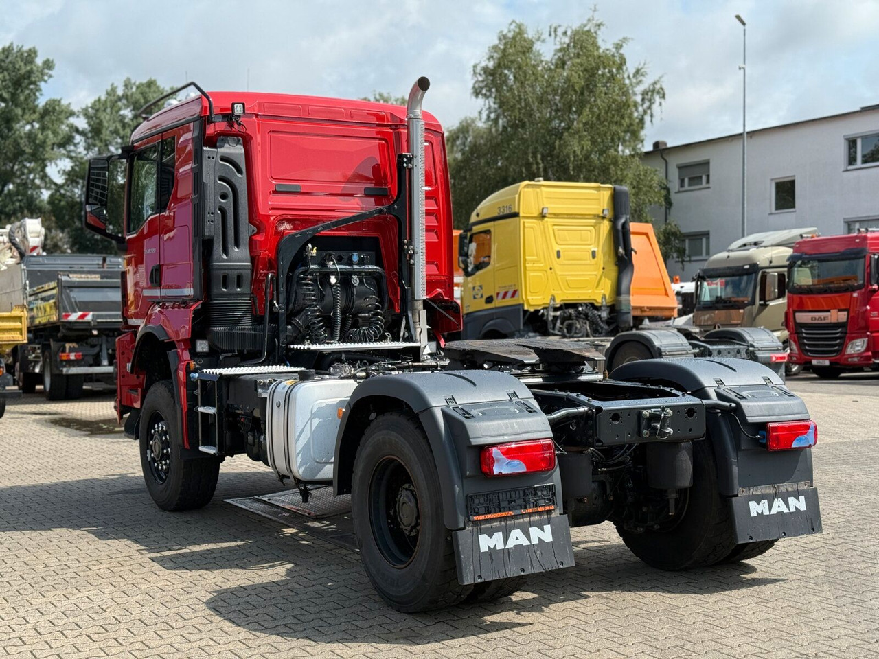 MAN TGS 18.520 4x4 SZM - Kipphyd. Blatt Luft Pritard - Ťahač: obrázok 5 MAN TGS 18.520 4x4 SZM - Kipphyd. Blatt Luft Pritard - Ťahač: obrázok 5