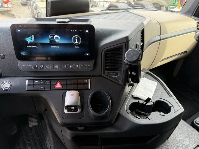 Mercedes-Benz ACTROS 1846 4x4 HAD Euro 6 Kipphydraulik - Ťahač: obrázok 3 Mercedes-Benz ACTROS 1846 4x4 HAD Euro 6 Kipphydraulik - Ťahač: obrázok 3