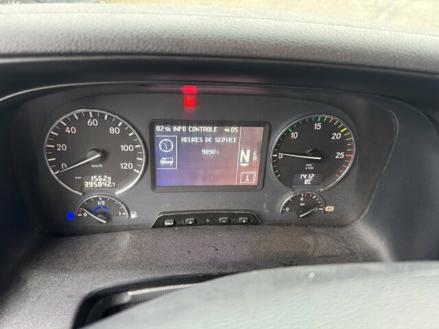 Mercedes-Benz Actros 1846 4x2 Euro 5 Retarder Kipphydraulik - Ťahač: obrázok 3 Mercedes-Benz Actros 1846 4x2 Euro 5 Retarder Kipphydraulik - Ťahač: obrázok 3