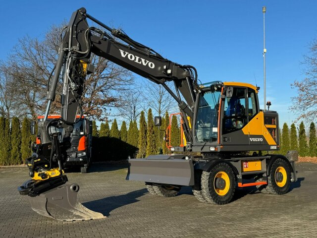 Volvo EWR150E Mobilbagger mit ROTATOR ENCONG EC319 - Kolesové rýpadlo: obrázok 1 Volvo EWR150E Mobilbagger mit ROTATOR ENCONG EC319 - Kolesové rýpadlo: obrázok 1