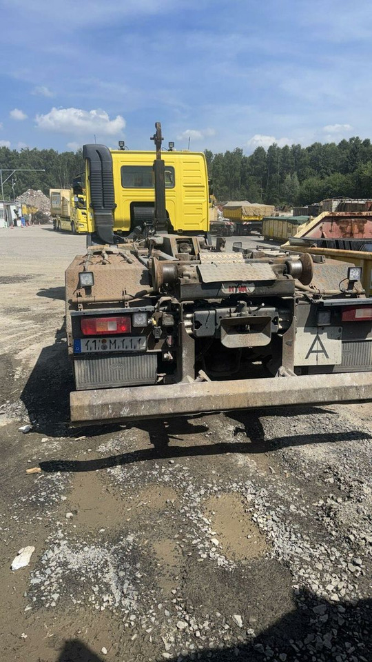Volvo FM 500 6x4 EURO6 Abrollkipper HYVA 20T - Hákový nosič kontajnerov: obrázok 3 Volvo FM 500 6x4 EURO6 Abrollkipper HYVA 20T - Hákový nosič kontajnerov: obrázok 3