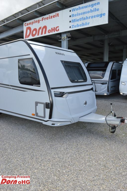 Knaus Südwind 540 FDK 60 Years Ausstellfenster Bug - Obytný príves: obrázok 3 Knaus Südwind 540 FDK 60 Years Ausstellfenster Bug - Obytný príves: obrázok 3