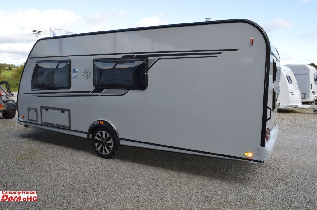 Knaus Südwind 540 FDK 60 Years Ausstellfenster Bug - Obytný príves: obrázok 4 Knaus Südwind 540 FDK 60 Years Ausstellfenster Bug - Obytný príves: obrázok 4