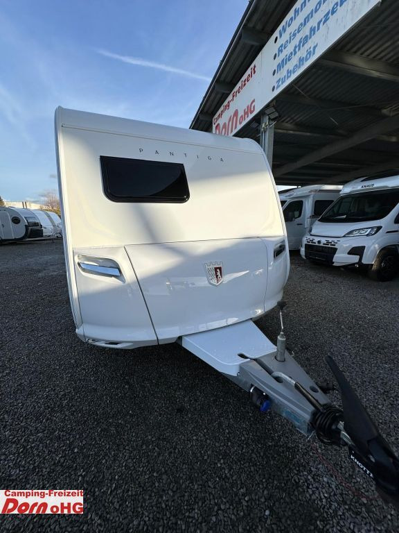 Tabbert Pantiga 390 WD 2,3 ehem. Messefahrzeug Tabbert Pantiga 390 WD 2,3 ehem. Messefahrzeug - Obytný príves: obrázok 2 Tabbert Pantiga 390 WD 2,3 ehem. Messefahrzeug Tabbert Pantiga 390 WD 2,3 ehem. Messefahrzeug - Obytný príves: obrázok 2