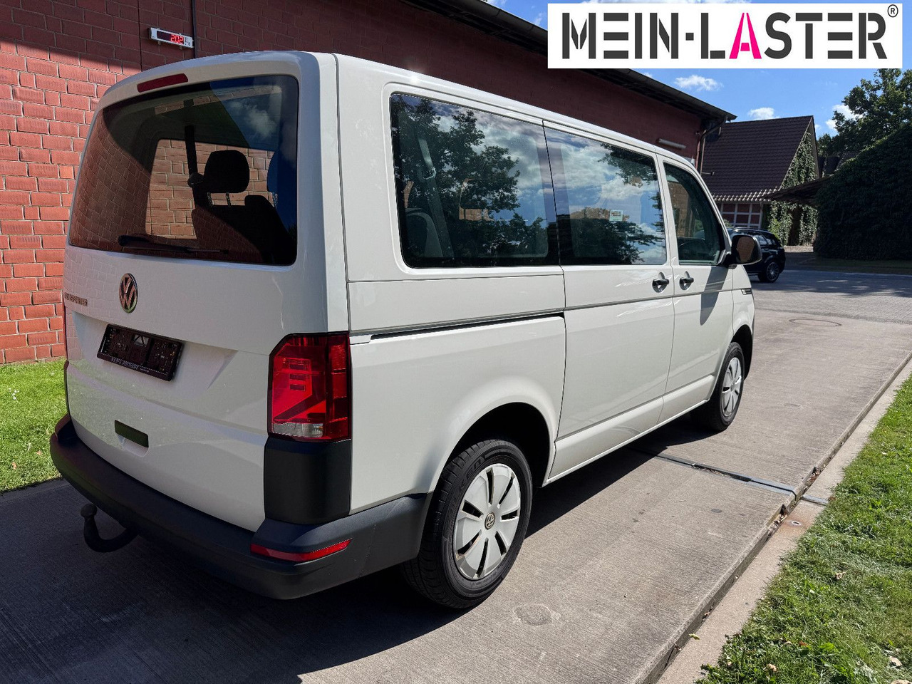 Volkswagen T6 2.0 tdi  Standheizung Navigation AHK TÜV 5-27 - Mikrobus: obrázok 5 Volkswagen T6 2.0 tdi  Standheizung Navigation AHK TÜV 5-27 - Mikrobus: obrázok 5