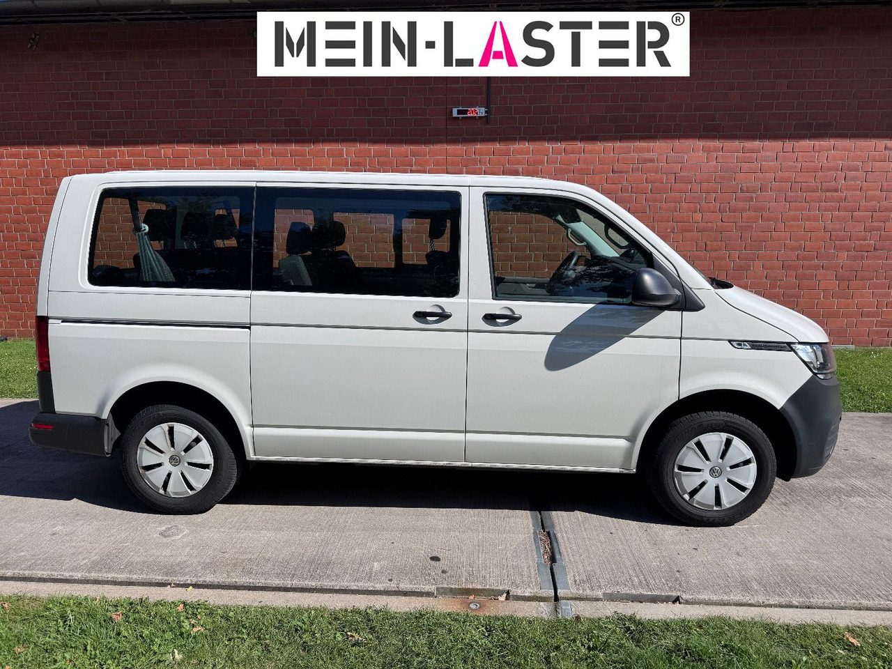 Volkswagen T6 2.0 tdi  Standheizung Navigation AHK TÜV 5-27 - Mikrobus: obrázok 3 Volkswagen T6 2.0 tdi  Standheizung Navigation AHK TÜV 5-27 - Mikrobus: obrázok 3