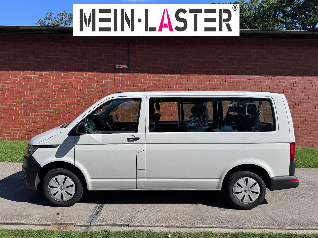 Volkswagen T6 2.0 tdi  Standheizung Navigation AHK TÜV 5-27 - Mikrobus: obrázok 4 Volkswagen T6 2.0 tdi  Standheizung Navigation AHK TÜV 5-27 - Mikrobus: obrázok 4
