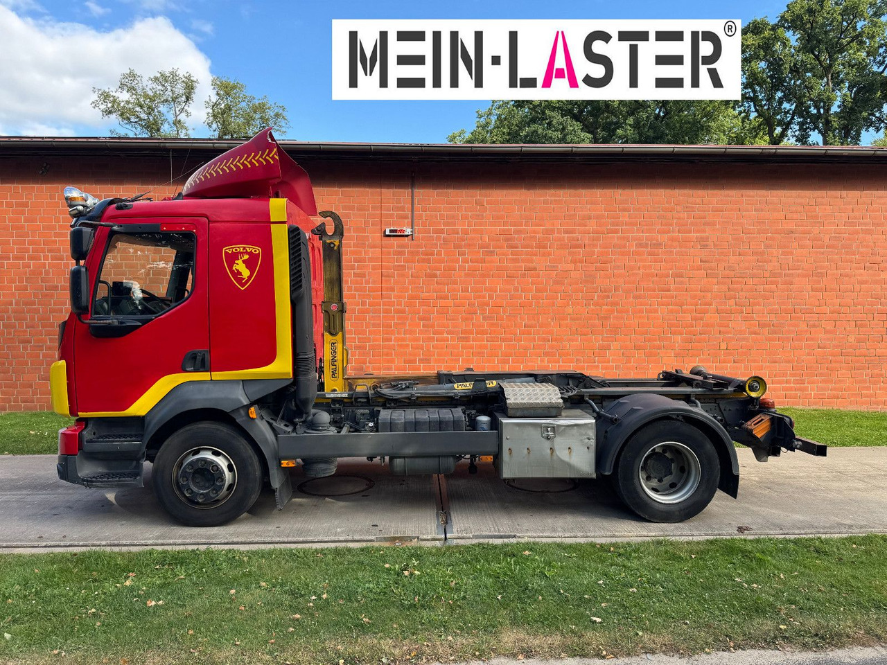 Volvo FL 250 Palfinger T10Duo City + StandardContainer - Hákový nosič kontajnerov: obrázok 4 Volvo FL 250 Palfinger T10Duo City + StandardContainer - Hákový nosič kontajnerov: obrázok 4