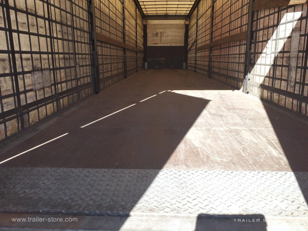 SCHMITZ Curtainsider Standard - Plachtový náves: obrázok 3 SCHMITZ Curtainsider Standard - Plachtový náves: obrázok 3