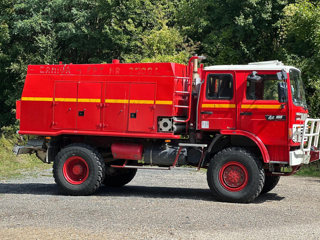RENAULT M180 - Hasičské vozidlo: obrázok 5 RENAULT M180 - Hasičské vozidlo: obrázok 5