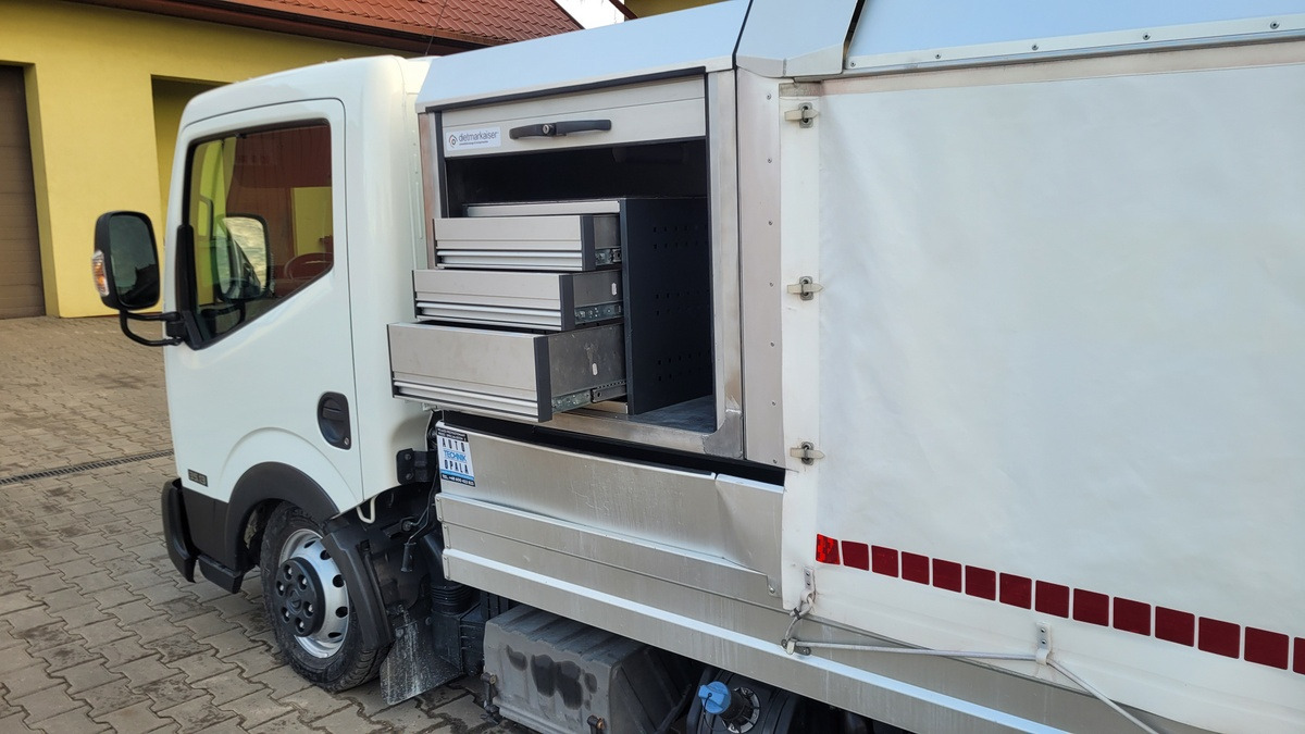 Fekálne vozidlo Nissan Cabstar 35.13 Defco Combi 3.5t Dietmar Kaiser: obrázok 44