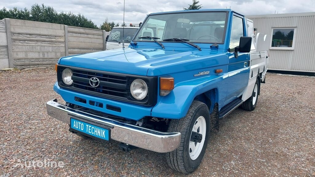 Toyota Land Cruiser COMBI HYDRO CLEANER 4x4 - Fekálne vozidlo: obrázok 4 Toyota Land Cruiser COMBI HYDRO CLEANER 4x4 - Fekálne vozidlo: obrázok 4