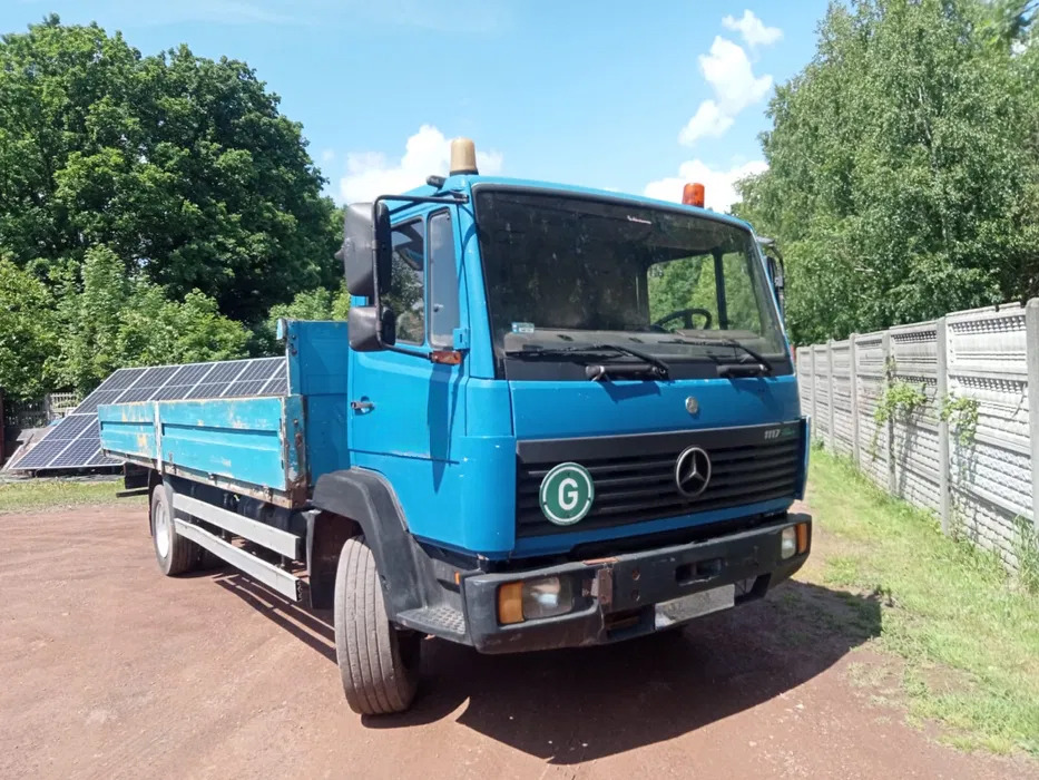 MERCEDES-BENZ 1117 - Valníkový/ Plošinový nákladný automobil: obrázok 1 MERCEDES-BENZ 1117 - Valníkový/ Plošinový nákladný automobil: obrázok 1