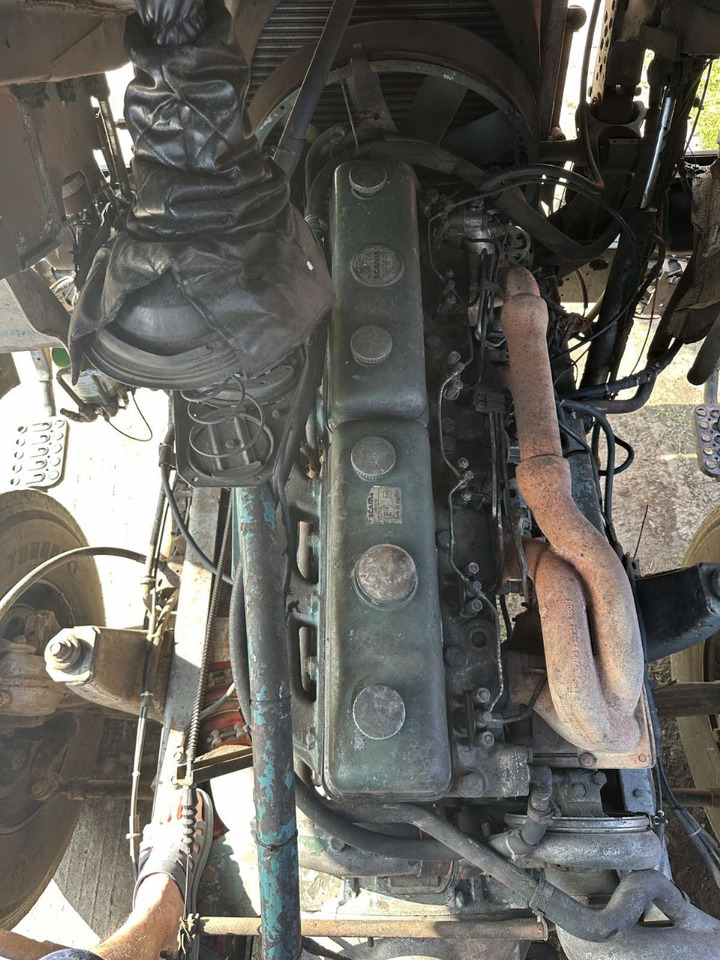 Valníkový/ Plošinový nákladný automobil SCANIA 113M.360: obrázok 15