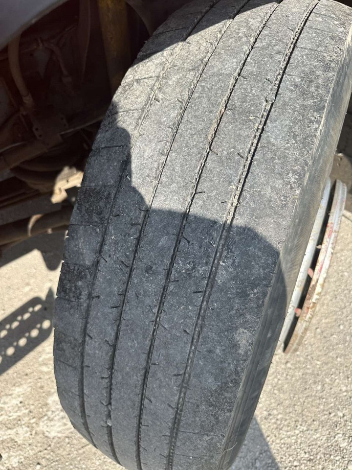 Valníkový/ Plošinový nákladný automobil SCANIA 113M.360: obrázok 17