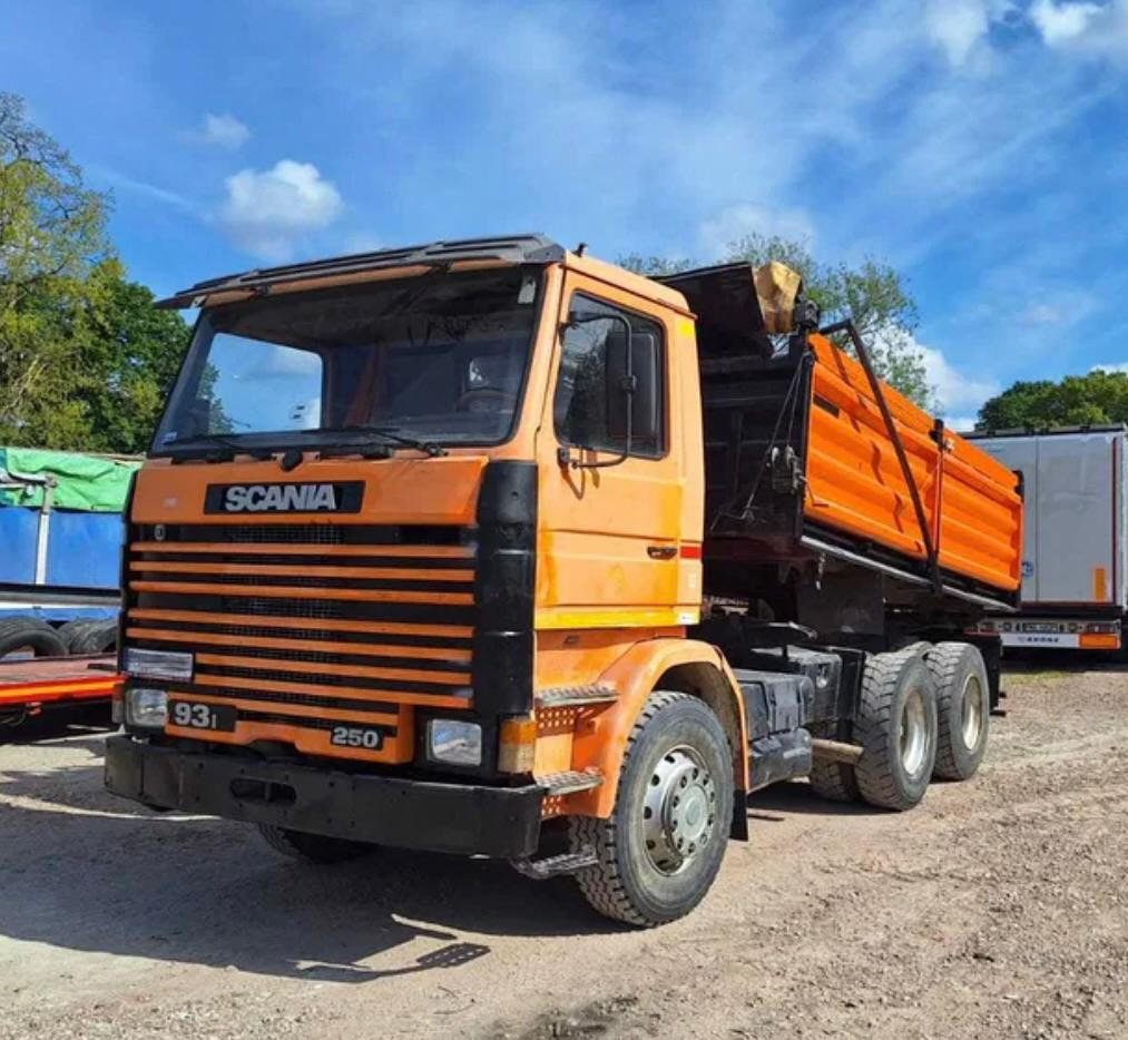 SCANIA 93.250 - Sklápač: obrázok 3 SCANIA 93.250 - Sklápač: obrázok 3
