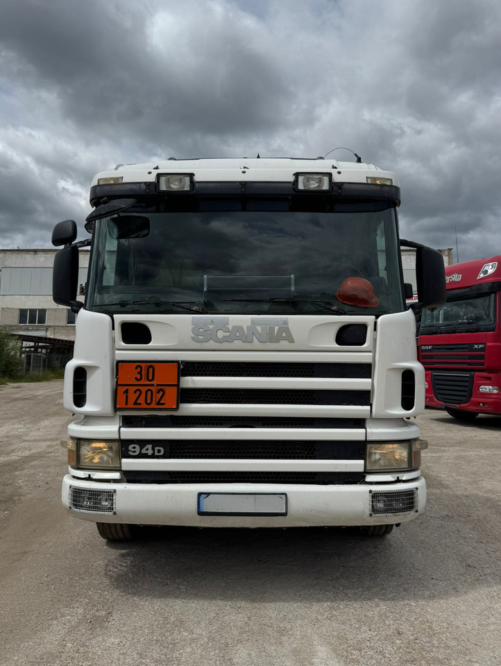 SCANIA P94 - Cisternové vozidlo: obrázok 2 SCANIA P94 - Cisternové vozidlo: obrázok 2