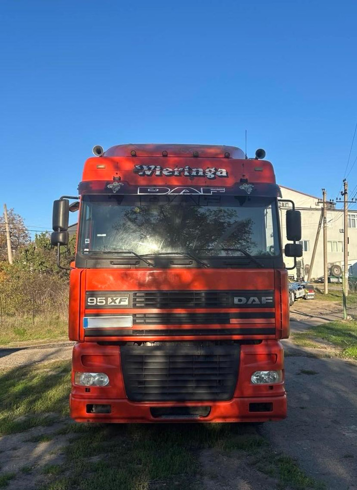 DAF XF 95.380 - Ťahač: obrázok 2 DAF XF 95.380 - Ťahač: obrázok 2