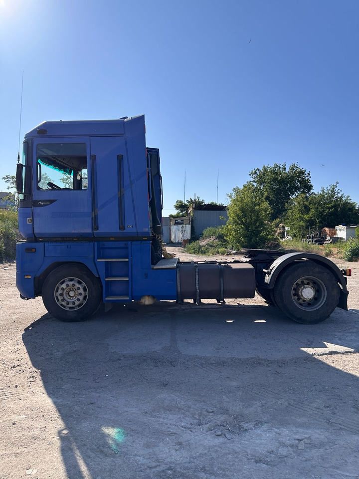 RENAULT Magnum 430 - Ťahač: obrázok 4 RENAULT Magnum 430 - Ťahač: obrázok 4