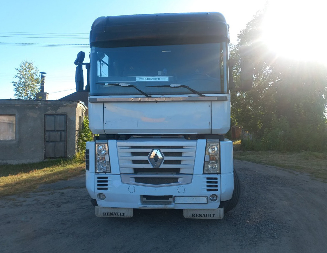 RENAULT Magnum 440 - Ťahač: obrázok 2 RENAULT Magnum 440 - Ťahač: obrázok 2