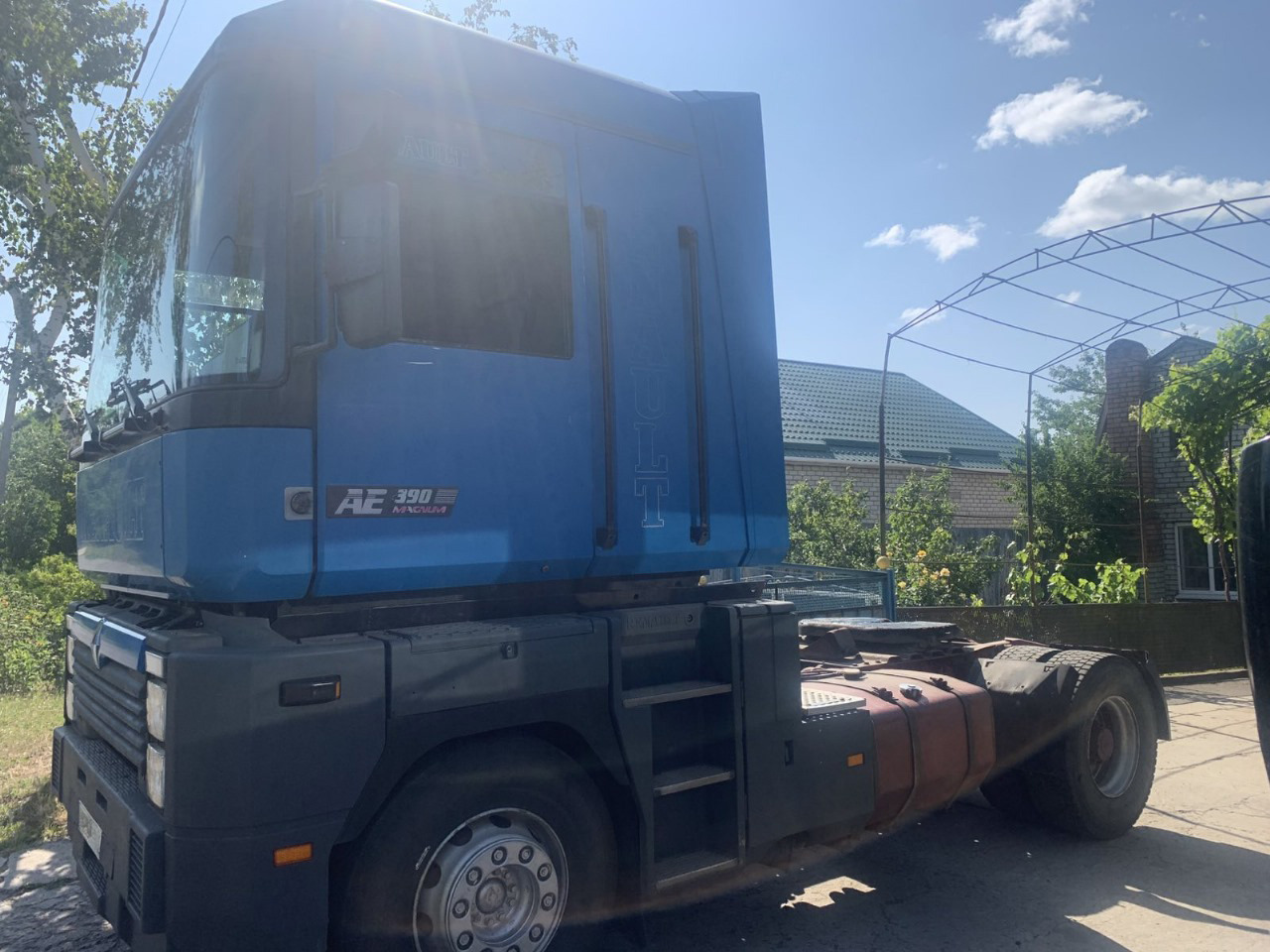 RENAULT Magnum AE390 - Ťahač: obrázok 2 RENAULT Magnum AE390 - Ťahač: obrázok 2
