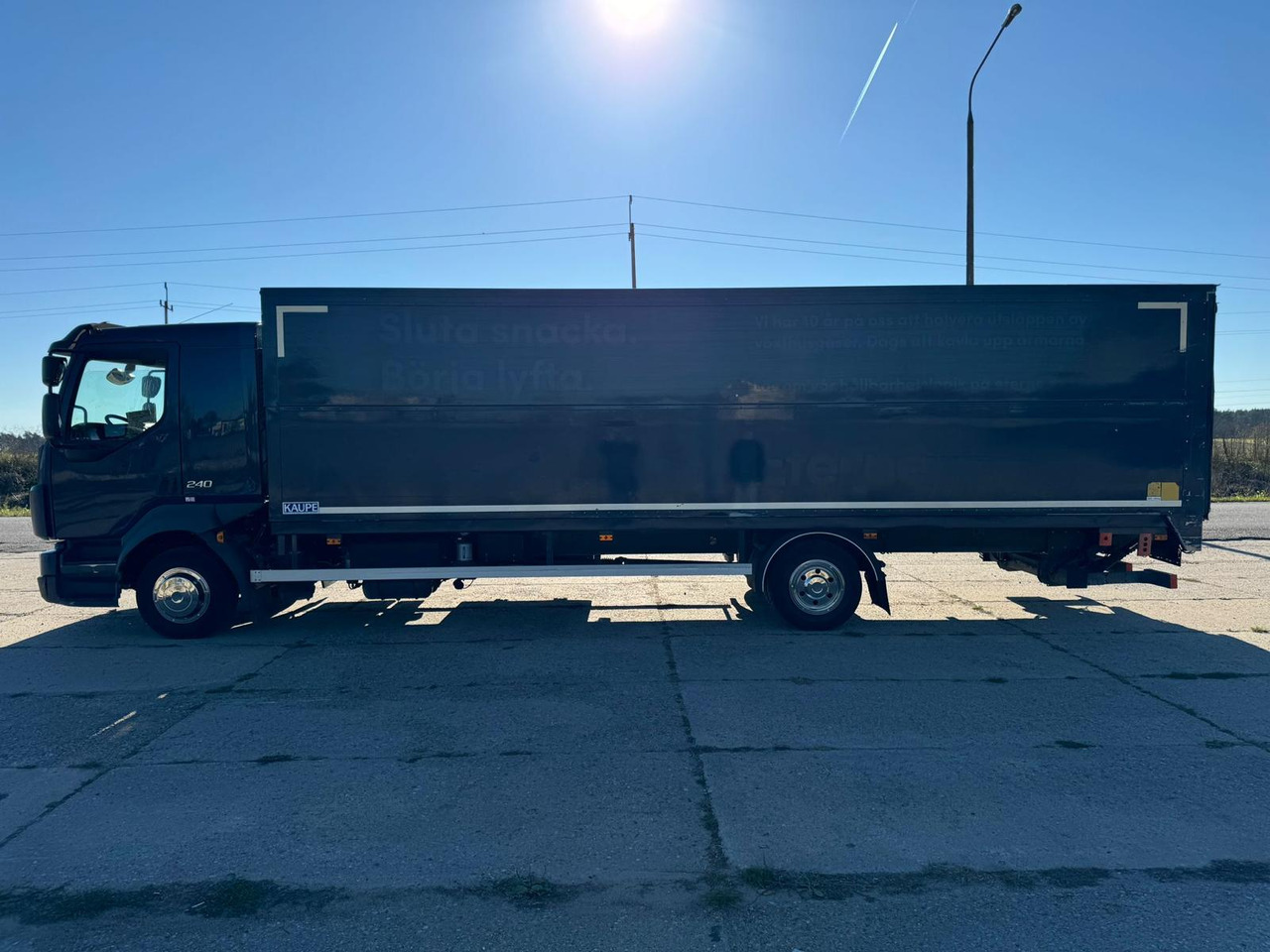 VOLVO FL 240 - Skříňový nákladní auto: obrázok 5 VOLVO FL 240 - Skříňový nákladní auto: obrázok 5