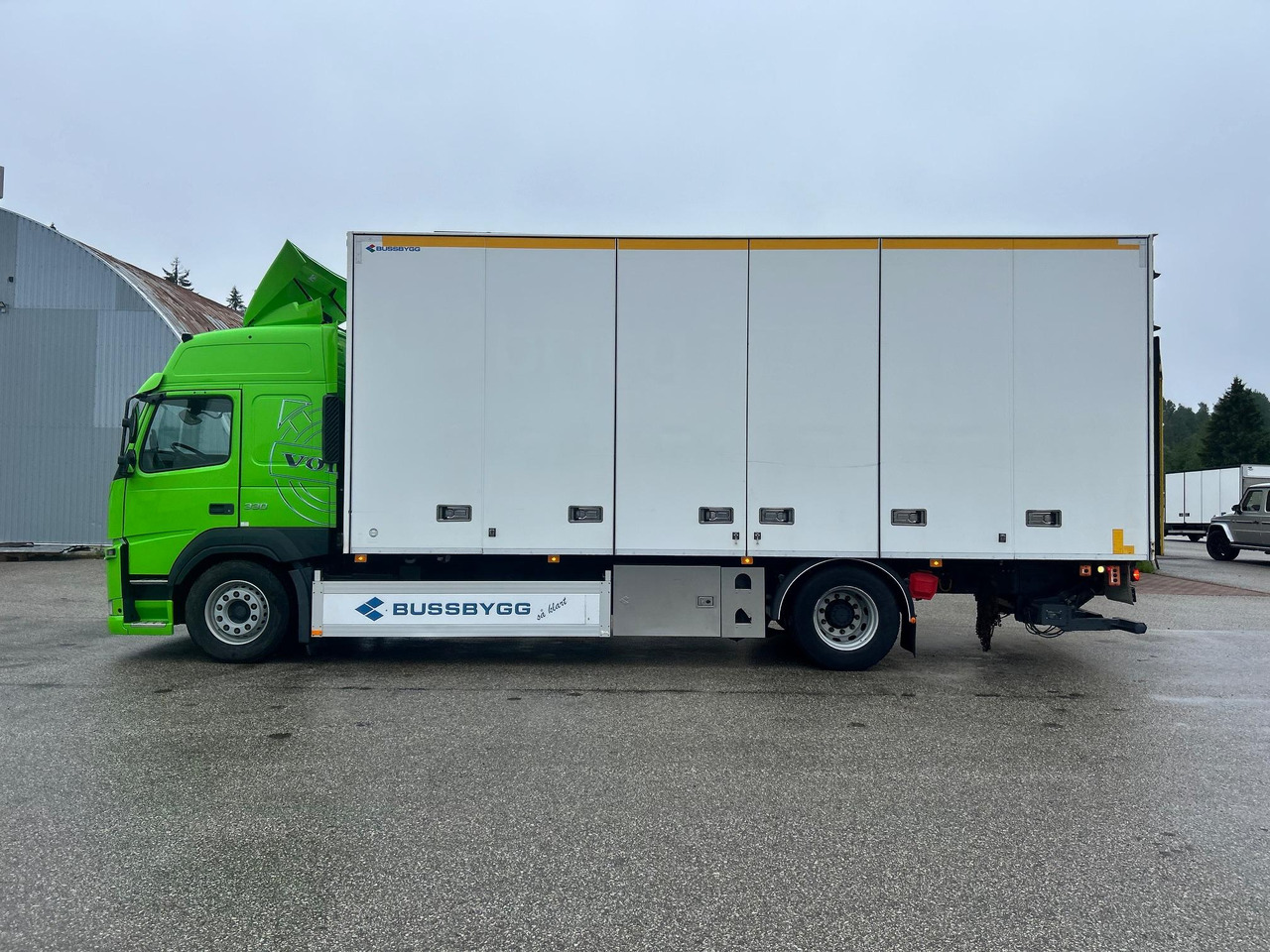 VOLVO FM330 - Skříňový nákladní auto: obrázok 5 VOLVO FM330 - Skříňový nákladní auto: obrázok 5