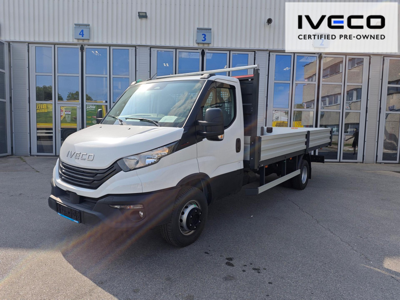 IVECO Pritsche - Valníkový/ Plošinový nákladný automobil: obrázok 1 IVECO Pritsche - Valníkový/ Plošinový nákladný automobil: obrázok 1
