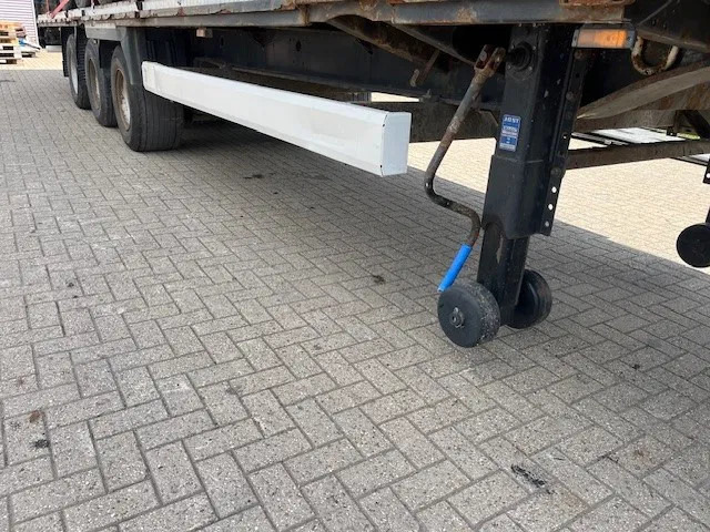 Krone stack with 4x mega flat trailer - Plošinový/ Valníkový náves: obrázok 4 Krone stack with 4x mega flat trailer - Plošinový/ Valníkový náves: obrázok 4