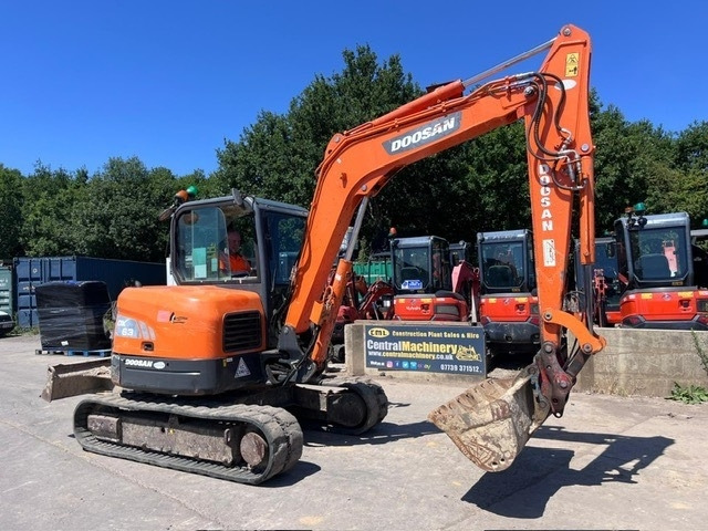 Doosan DX 63-3 - Mini rýpadlo: obrázok 3 Doosan DX 63-3 - Mini rýpadlo: obrázok 3