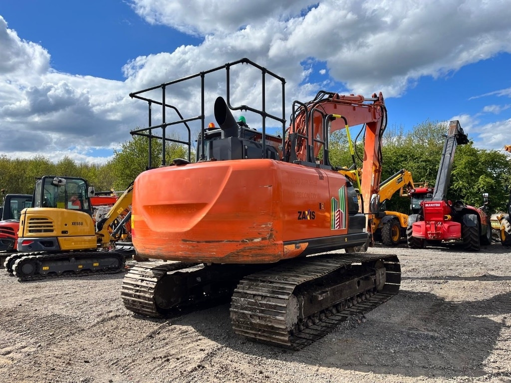 Hitachi ZX 130 LC N-6 - Pásové rýpadlo: obrázok 3 Hitachi ZX 130 LC N-6 - Pásové rýpadlo: obrázok 3