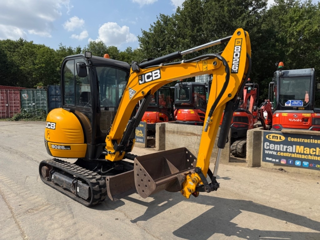 JCB 8026 CTS - Mini rýpadlo: obrázok 4 JCB 8026 CTS - Mini rýpadlo: obrázok 4