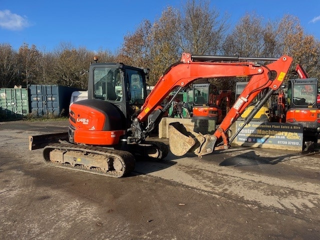 Kubota U 48-4 - Mini rýpadlo: obrázok 2 Kubota U 48-4 - Mini rýpadlo: obrázok 2