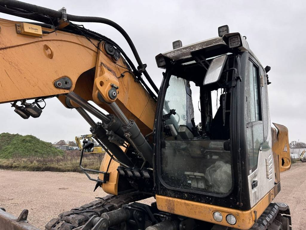 Liebherr 914 Compact for parts breaking dismantling - Pásové rýpadlo: obrázok 5 Liebherr 914 Compact for parts breaking dismantling - Pásové rýpadlo: obrázok 5