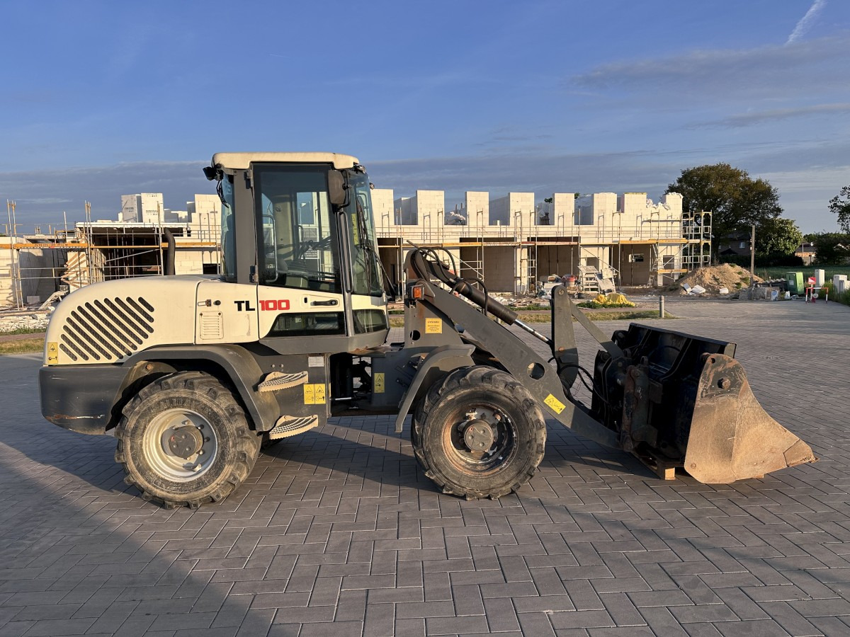 TEREX TL 100 - 30 Km/h Schaufel + Palettengabel Top ! - Kolesový nakladač: obrázok 2 TEREX TL 100 - 30 Km/h Schaufel + Palettengabel Top ! - Kolesový nakladač: obrázok 2