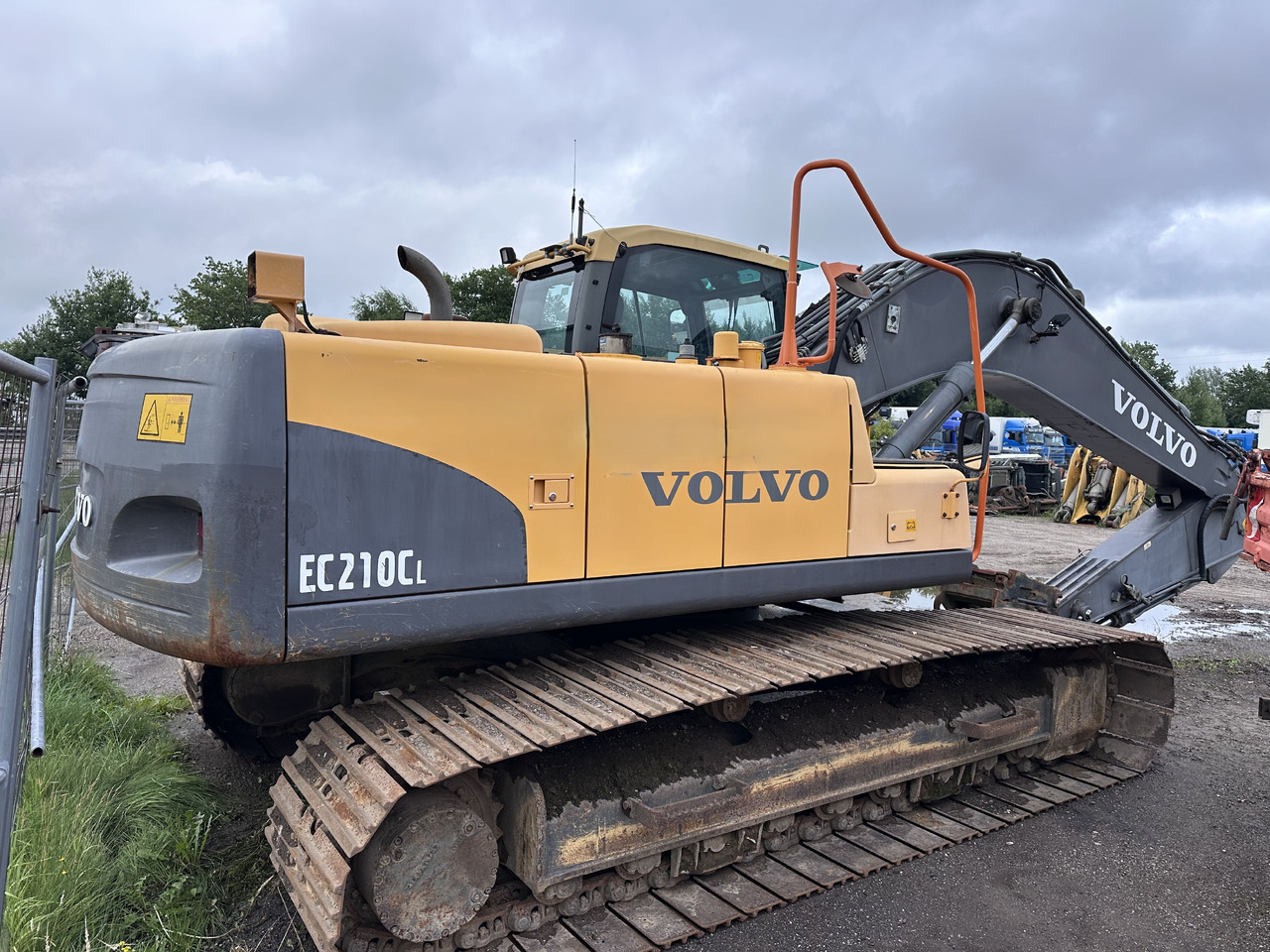 VOLVO EC 210 CL Deutsche Maschine! Top !!! - Pásové rýpadlo: obrázok 2 VOLVO EC 210 CL Deutsche Maschine! Top !!! - Pásové rýpadlo: obrázok 2