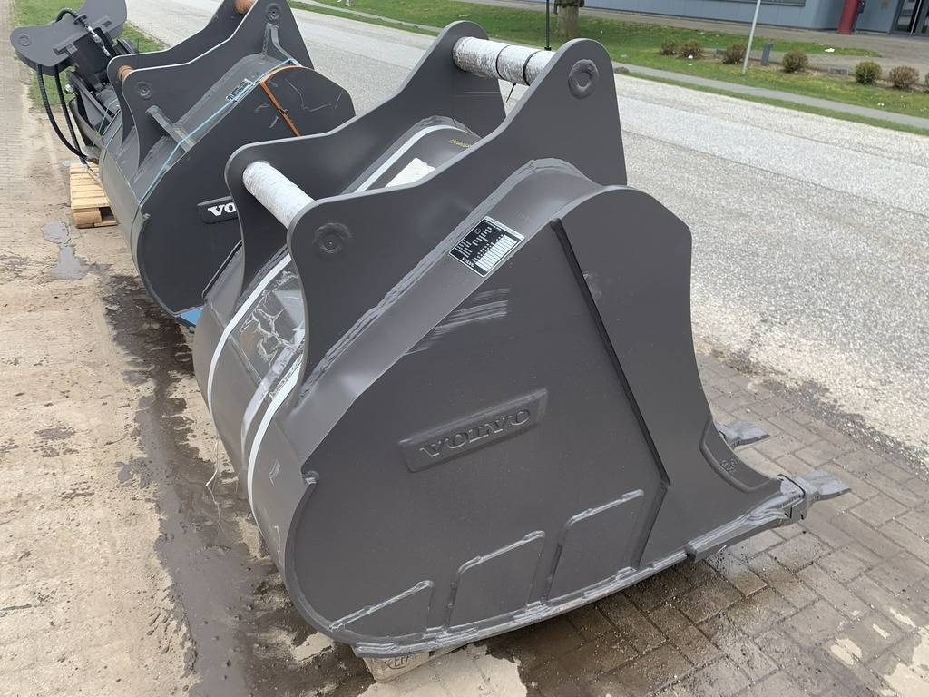 Volvo S 60 / S6 Tieflöffel bucket 1.000mm - Lyžica pre rýpadlo: obrázok 2 Volvo S 60 / S6 Tieflöffel bucket 1.000mm - Lyžica pre rýpadlo: obrázok 2