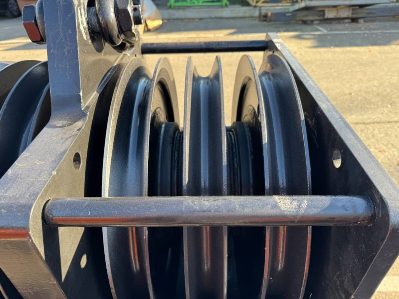 Kobelco CKE 2500 - Hydraulická ruka pre Stavebné stroje: obrázok 5 Kobelco CKE 2500 - Hydraulická ruka pre Stavebné stroje: obrázok 5