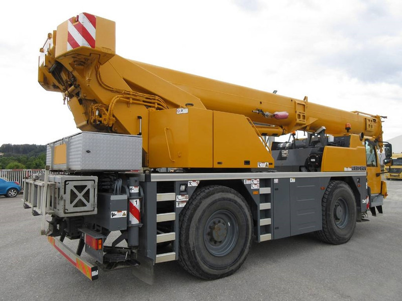 Liebherr LTM 1040-2.1 - Žeriav pre všetky terény: obrázok 3 Liebherr LTM 1040-2.1 - Žeriav pre všetky terény: obrázok 3