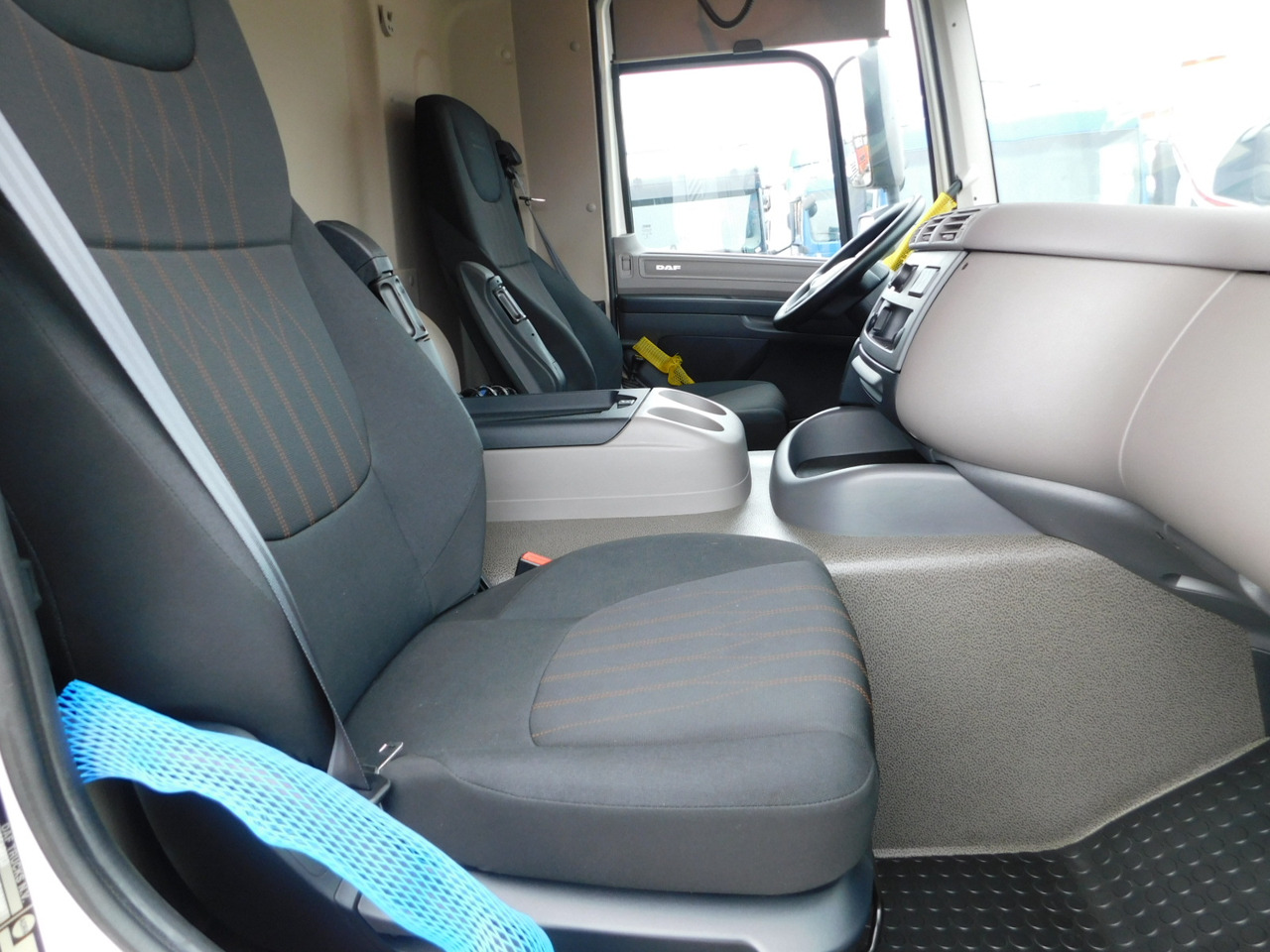 Daf Cf 450 fad - Sklápač: obrázok 5 Daf Cf 450 fad - Sklápač: obrázok 5