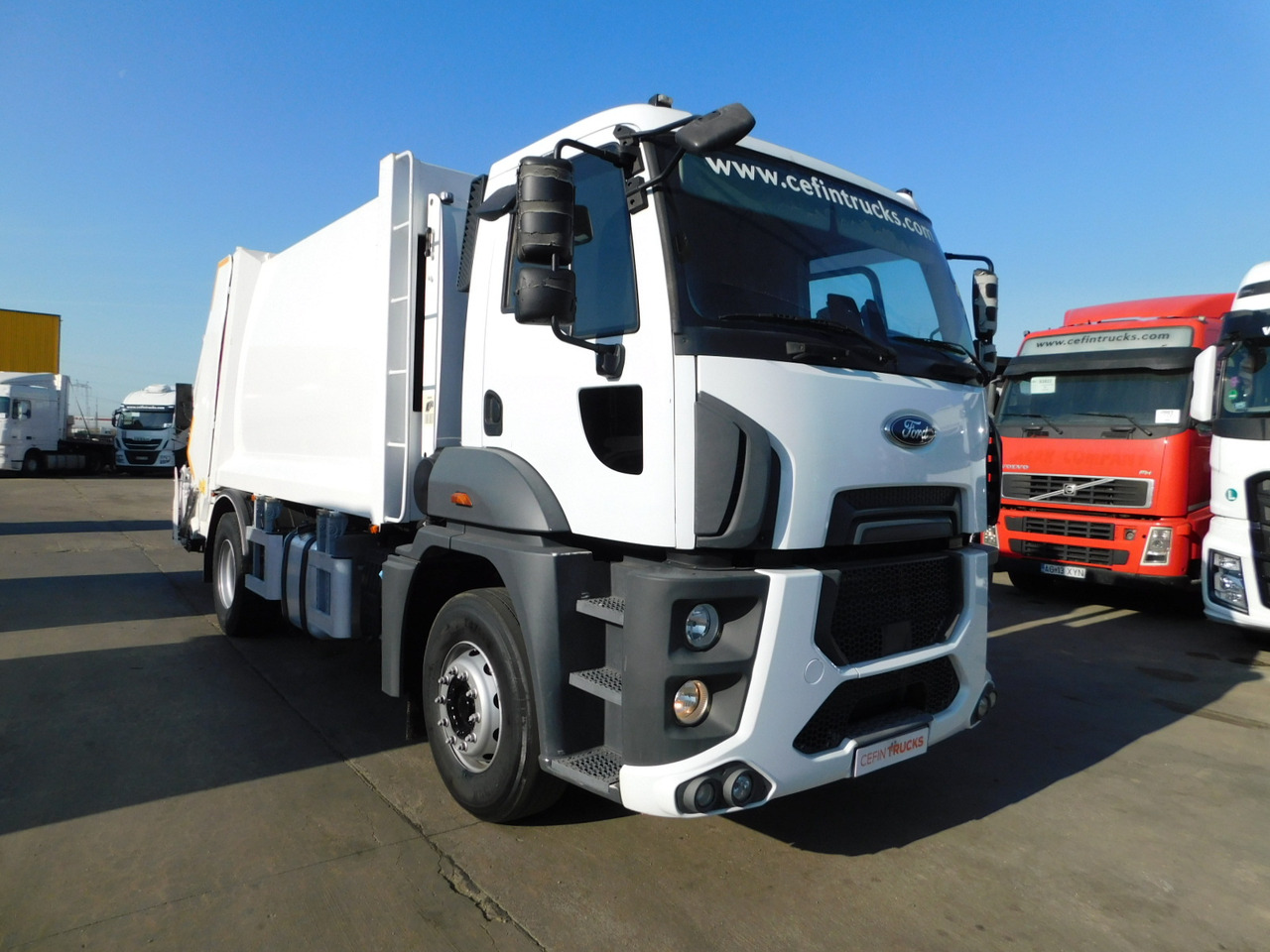 Ford 1833 4x2 dcab e6 9seso14409 - Auto na odvoz odpadu: obrázok 2 Ford 1833 4x2 dcab e6 9seso14409 - Auto na odvoz odpadu: obrázok 2