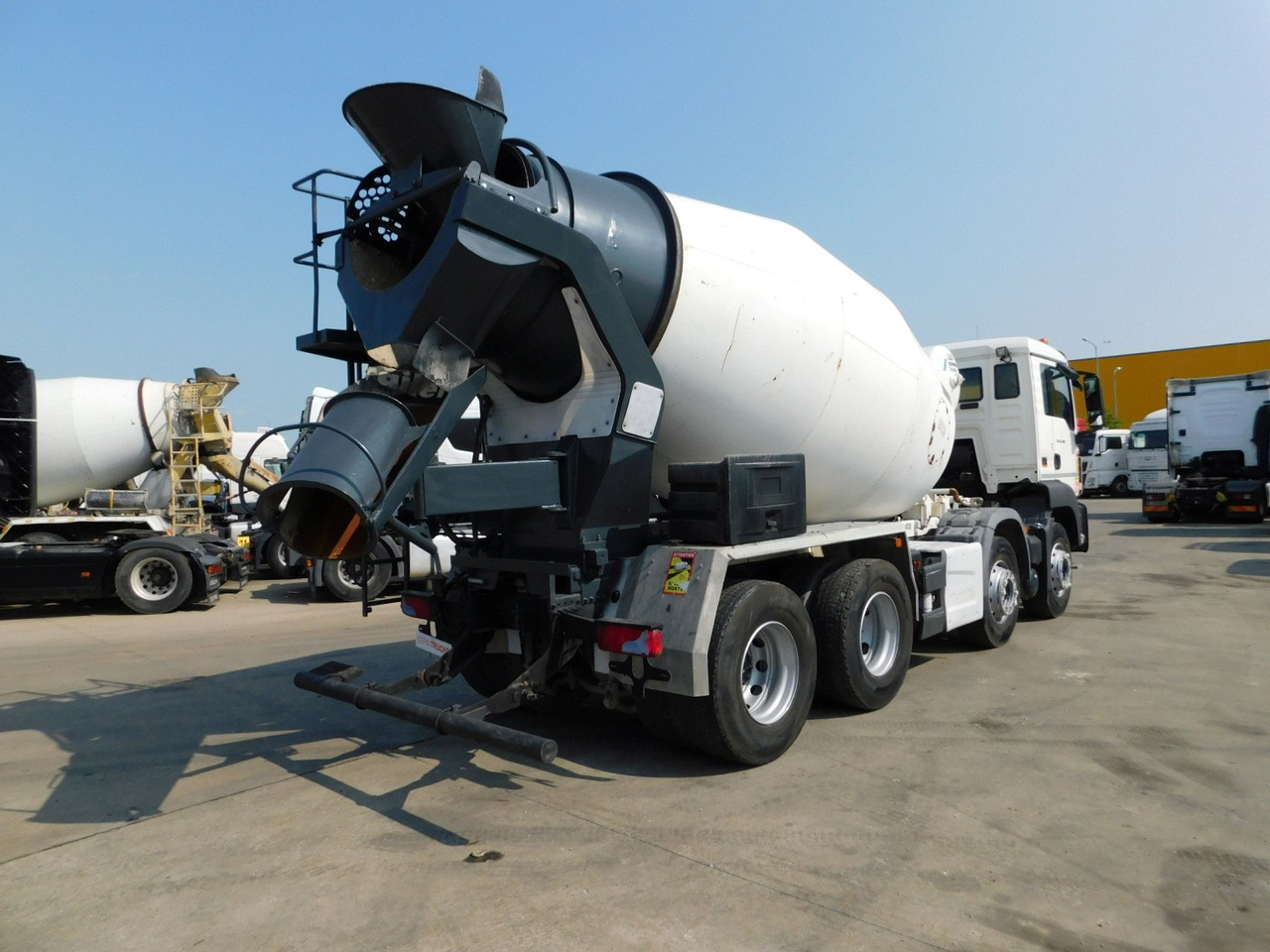 Man Tgs 32400 - Domiešavač: obrázok 3 Man Tgs 32400 - Domiešavač: obrázok 3