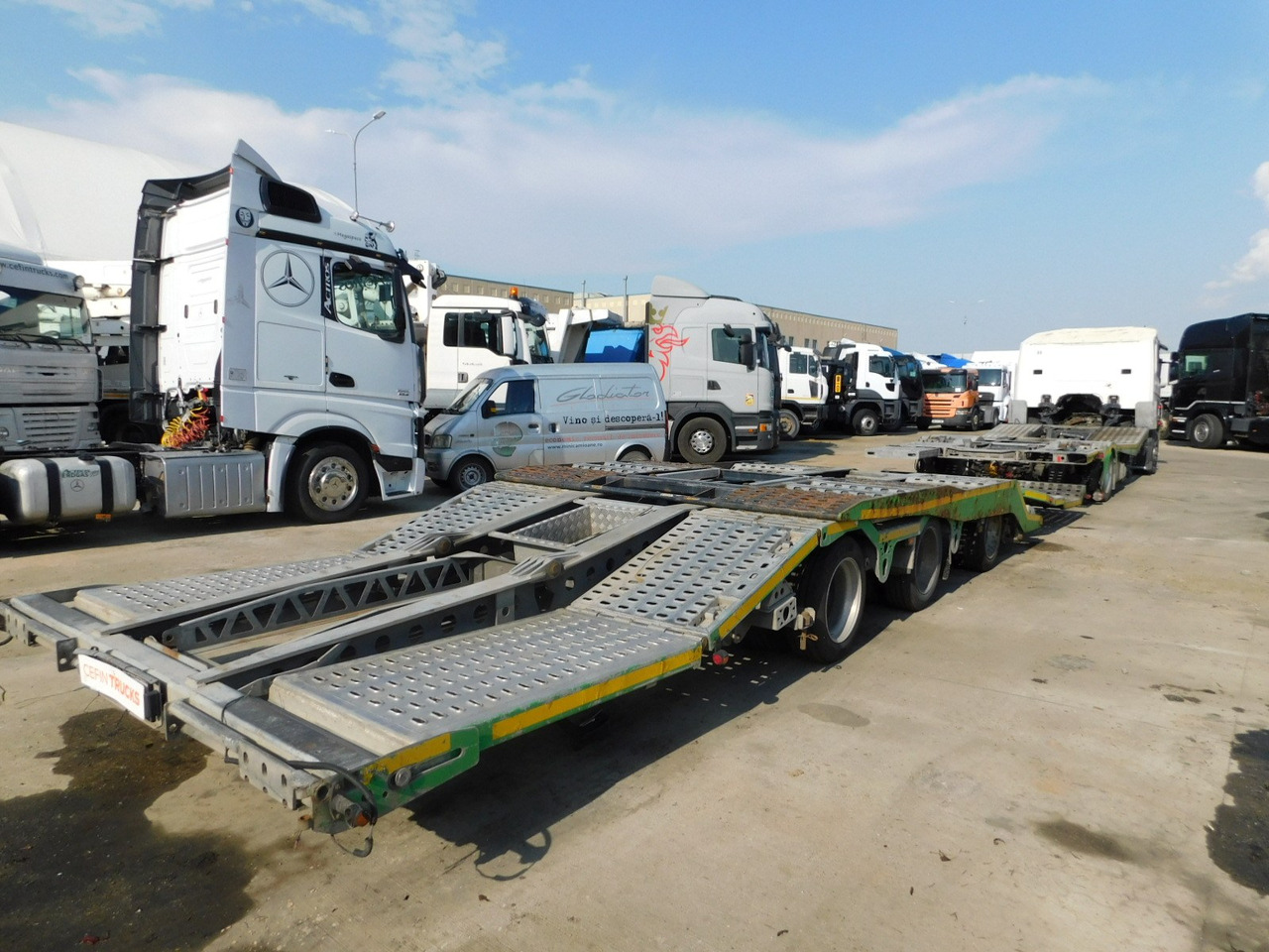 Scania Lb 4x2 - Nákladné vozidlo na prepravu automobilov: obrázok 3 Scania Lb 4x2 - Nákladné vozidlo na prepravu automobilov: obrázok 3