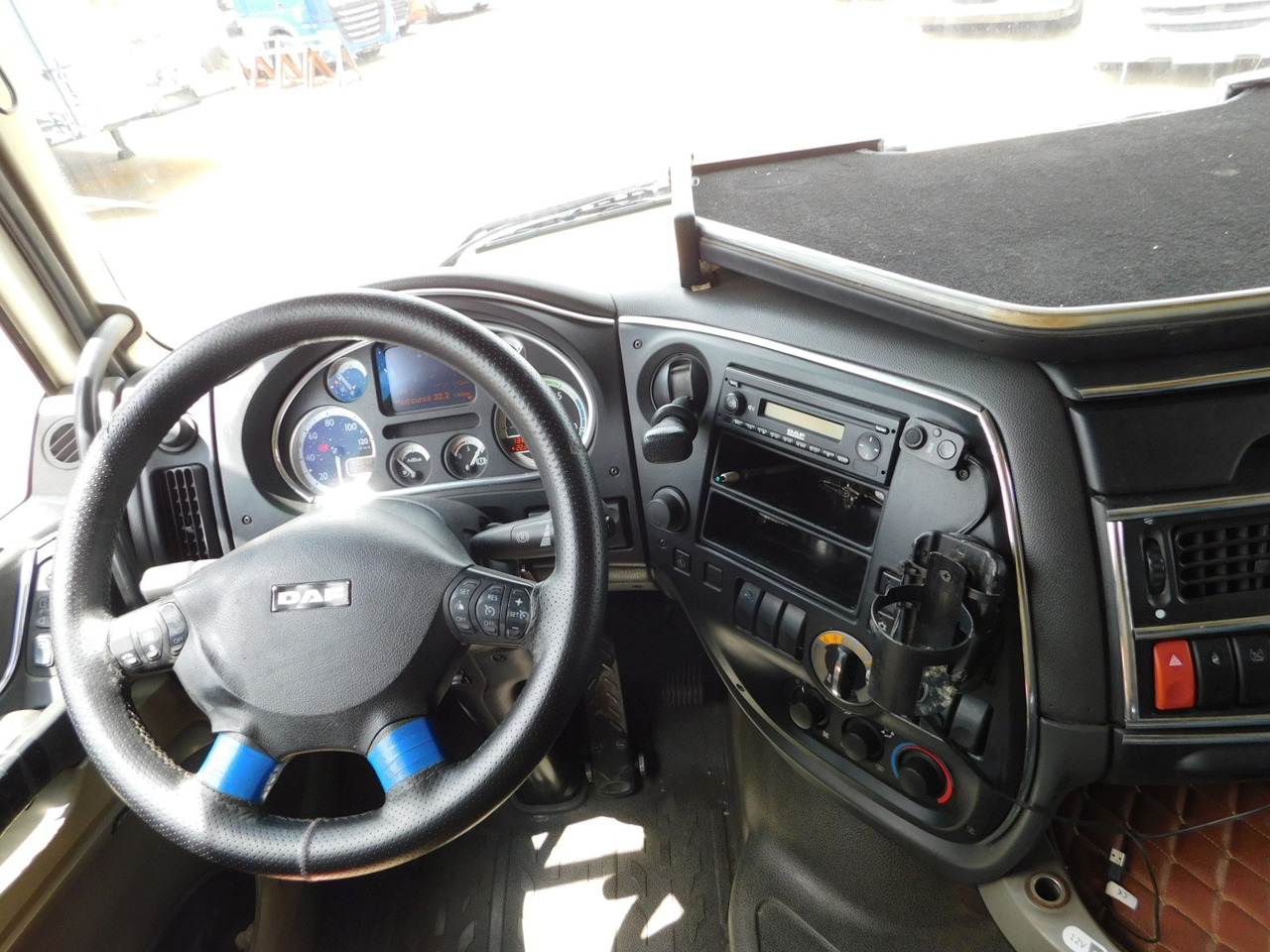 Daf Xf 105460 - Ťahač: obrázok 5 Daf Xf 105460 - Ťahač: obrázok 5