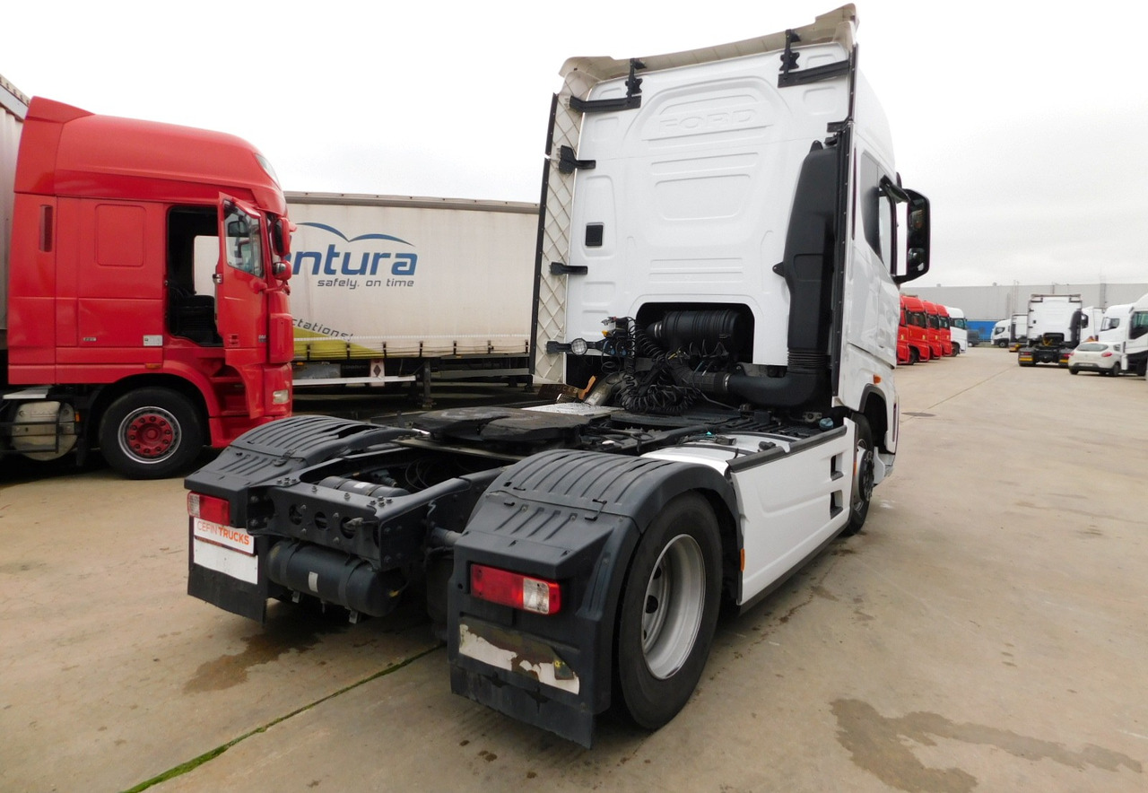 Ford F max 4x2 scab e6 12s2620 - Ťahač: obrázok 3 Ford F max 4x2 scab e6 12s2620 - Ťahač: obrázok 3